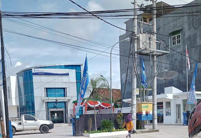 
					Kantor Cabang Bank SumselBabel Muaradua. Foto: Ist.